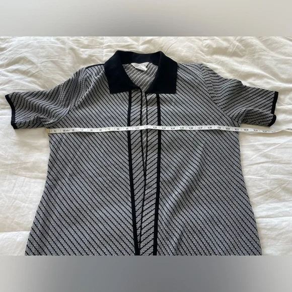 Exclusively Misook Black & White Open Front Short Sleeve Knit Cardigan M - Picture 9 of 11